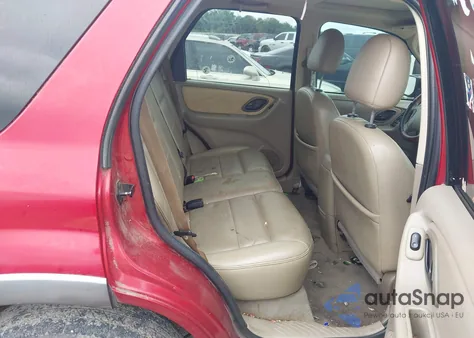 2005 Ford Escape Xlt из США, поврежденный, VIN 1FMYU03175KA65334